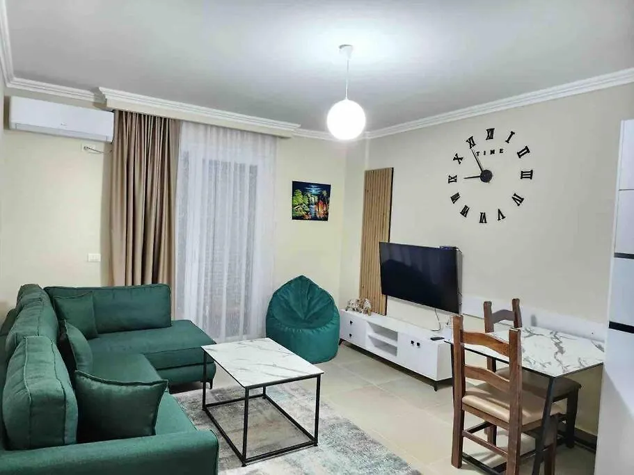 4 Seasons Apartment Lezhe