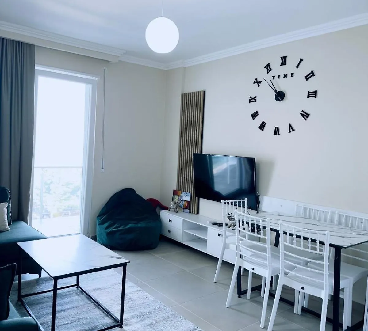 4 Seasons Apartment Lezhe